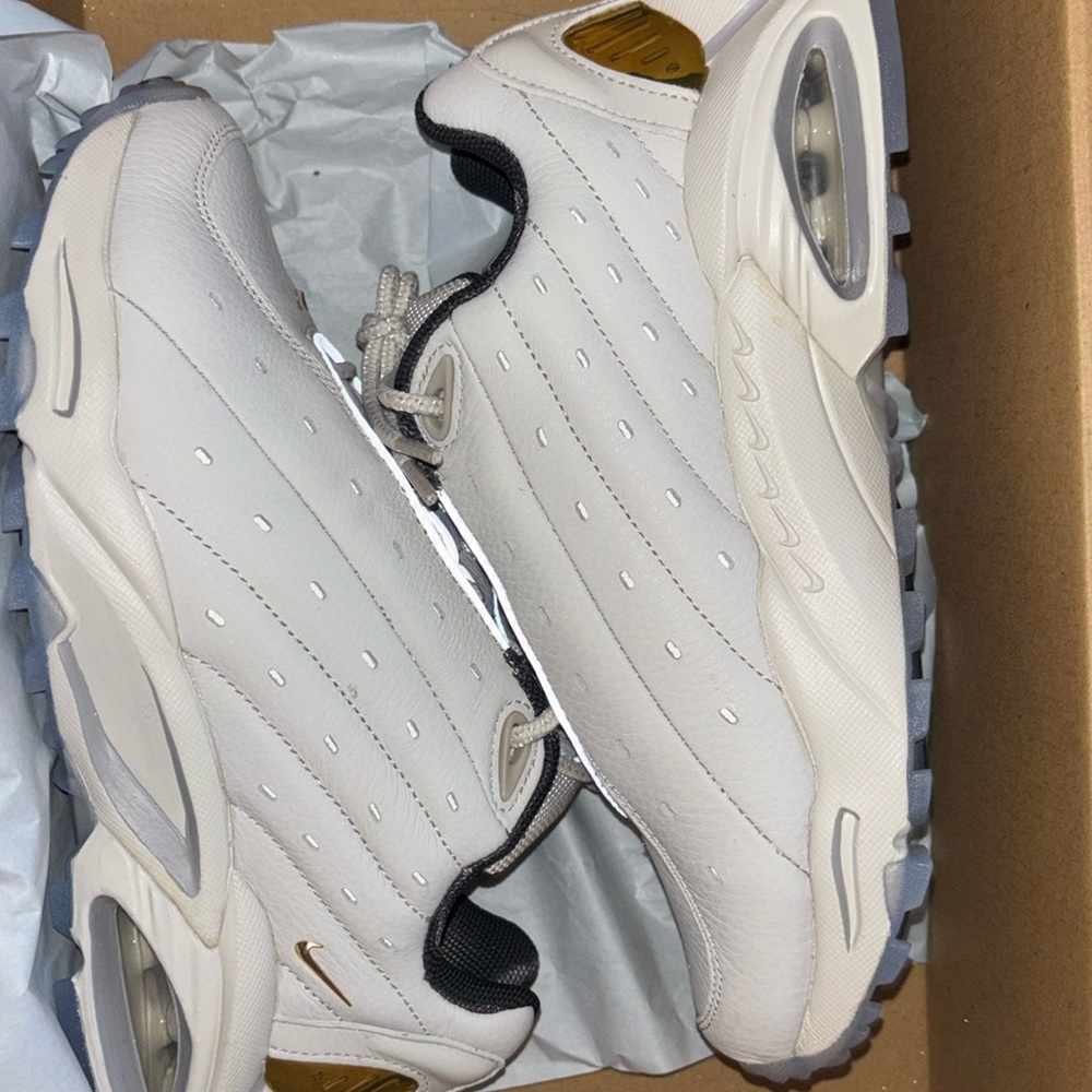 hot step air terra drake nike